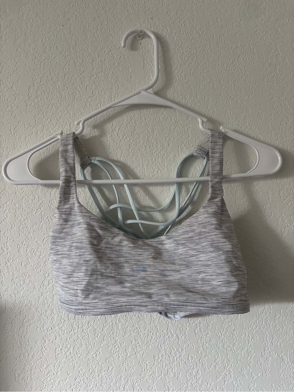 Lululemon Free to Be Sports Bra